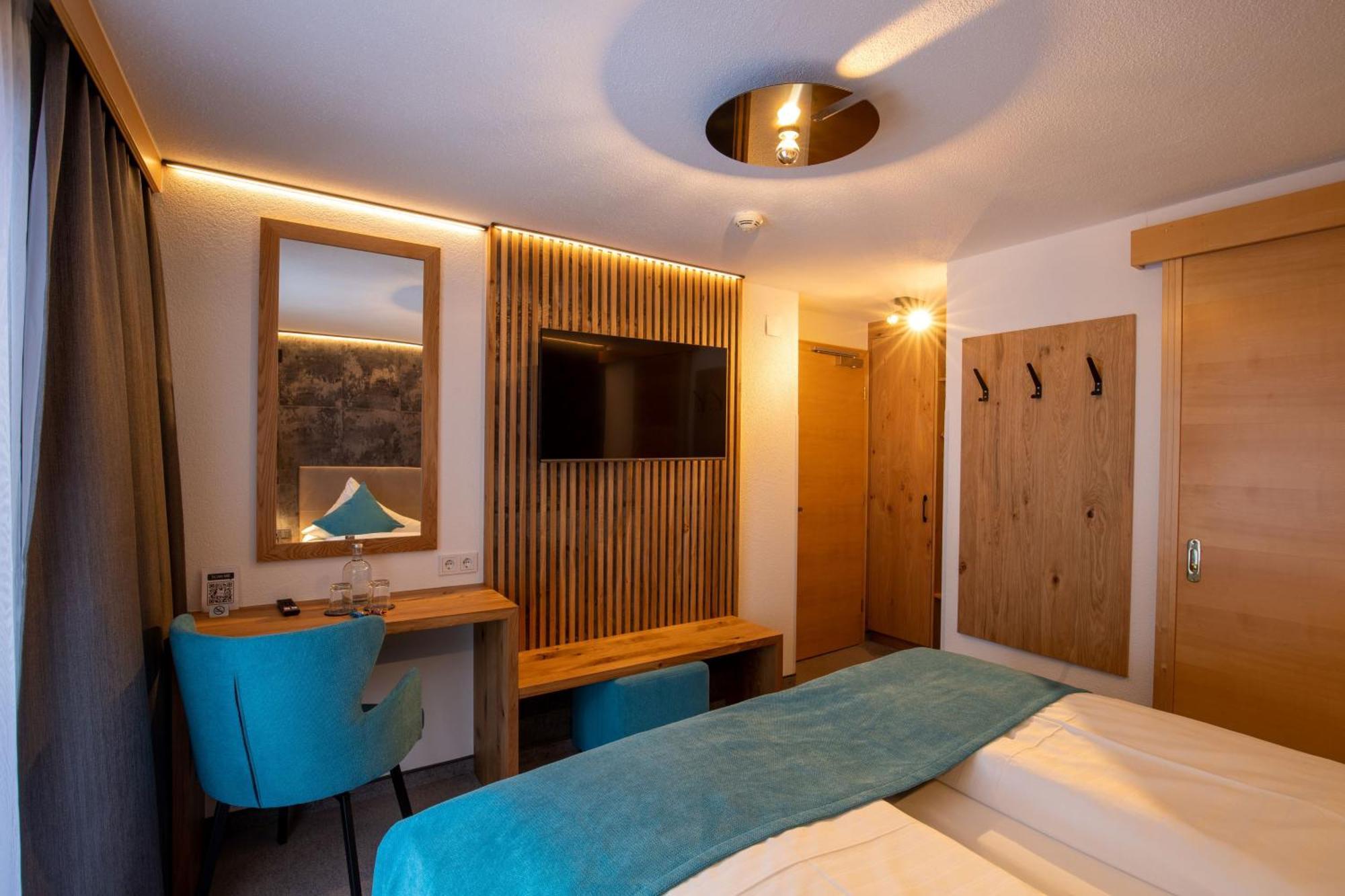 Hotel Garni Subretta Ischgl Exteriör bild