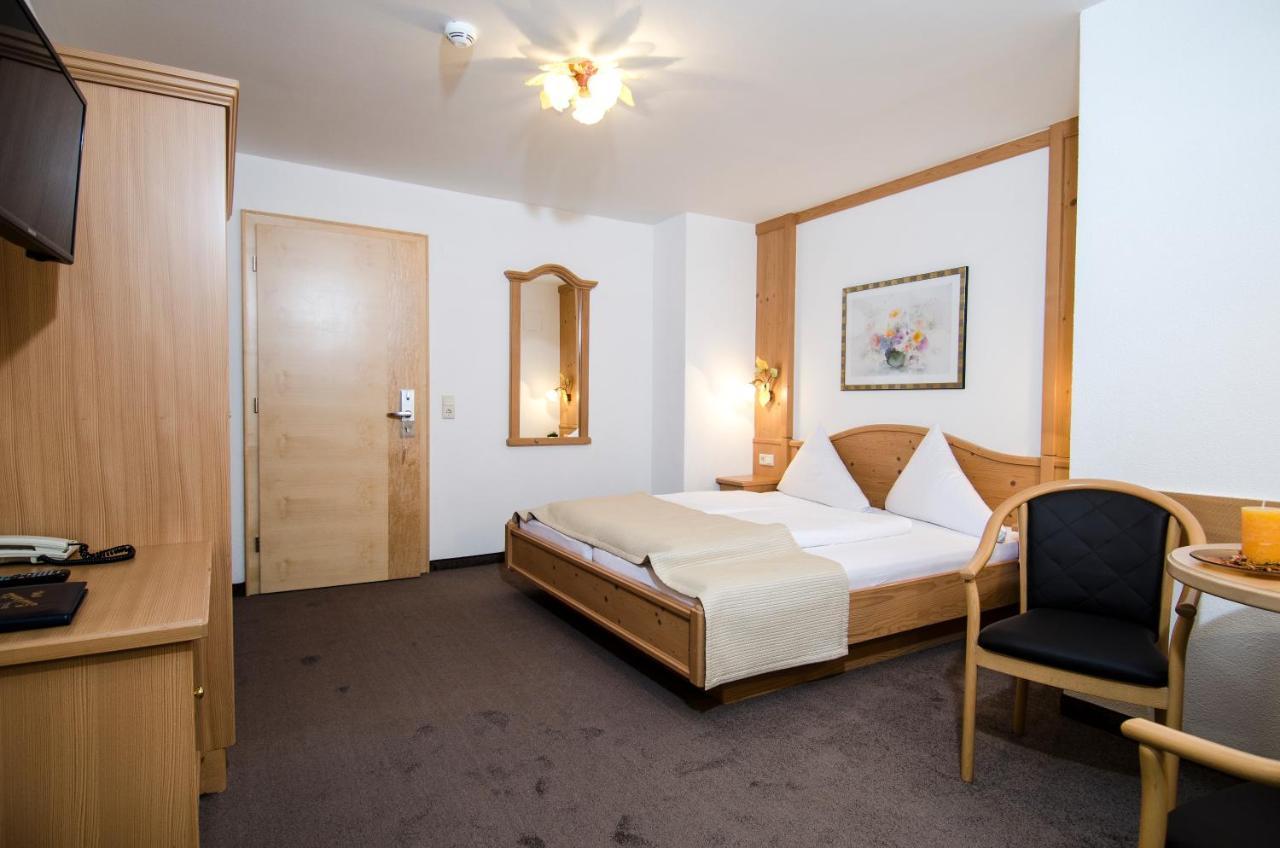 Hotel Garni Subretta Ischgl Exteriör bild