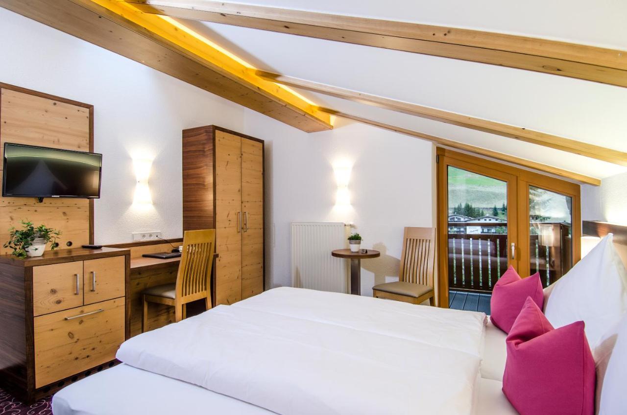 Hotel Garni Subretta Ischgl Exteriör bild